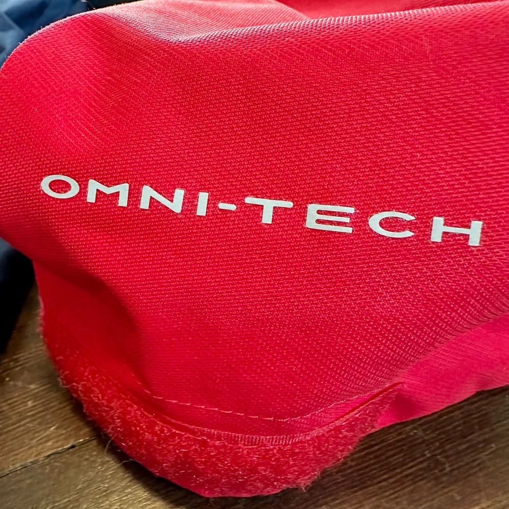 PRE-OWNED/LIKE NEW MENS COLUMBIA INTERCHANGE OMNI-TECH JACKET RED/BLUE MENS SML. - Picture 11 of 12